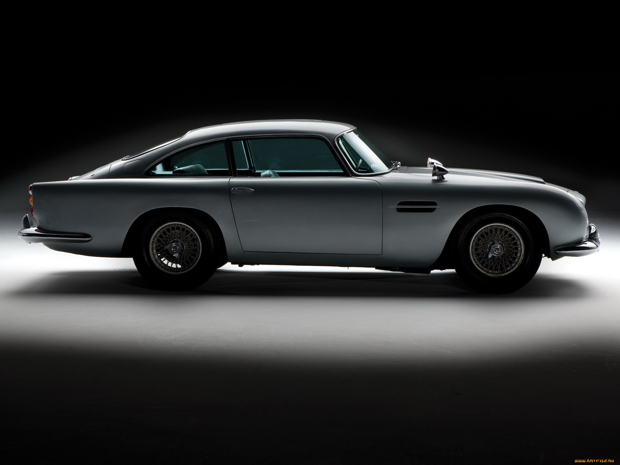 , aston, martin